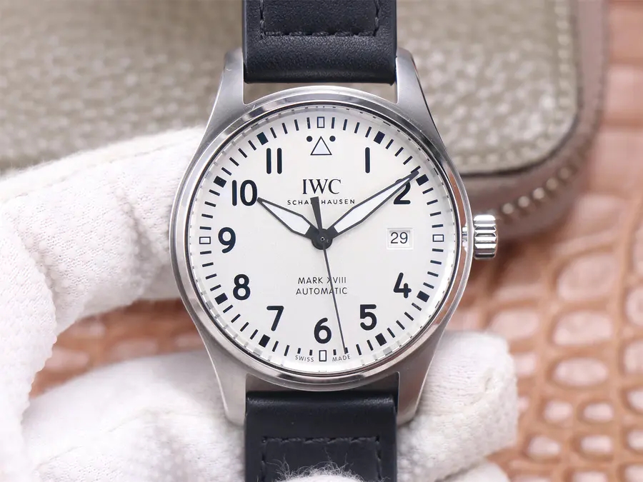 How to buy a IWC clone watches for men in Bahrain?
